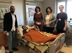 ESOGÜ’den kadın personel ve kadın hastalara anlamlı ziyaret